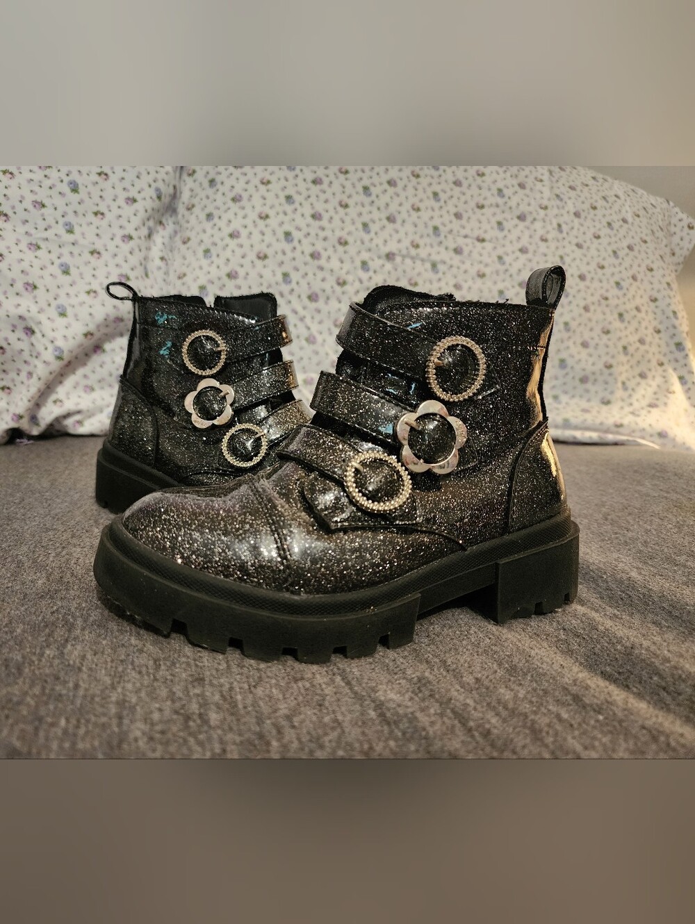 Girls JUSTICE Glitter Black Faux-Leather Buckle Boots - Sz 13